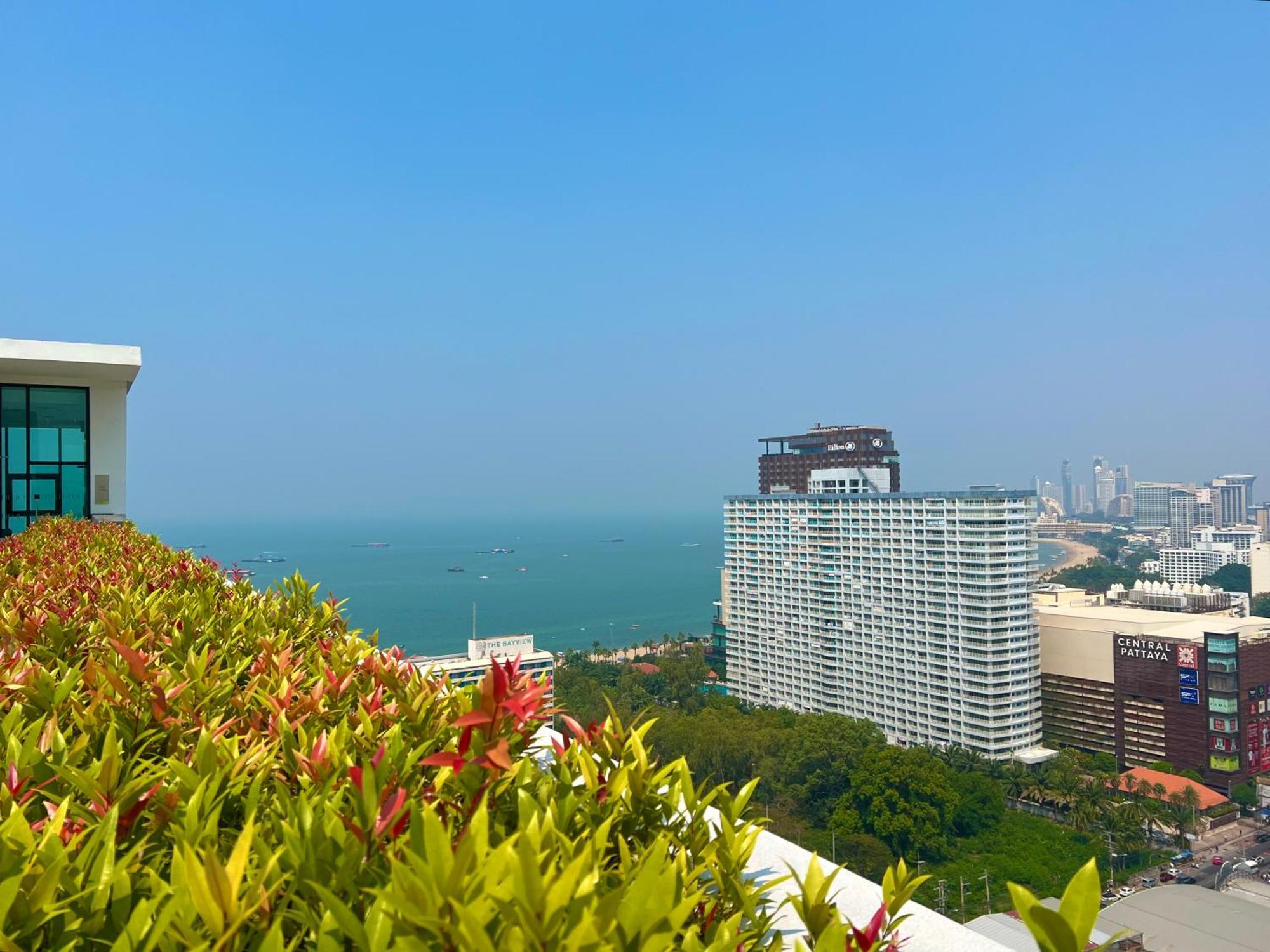 Sea View Pattaya Beach @The Base Central Pattaya Esterno foto