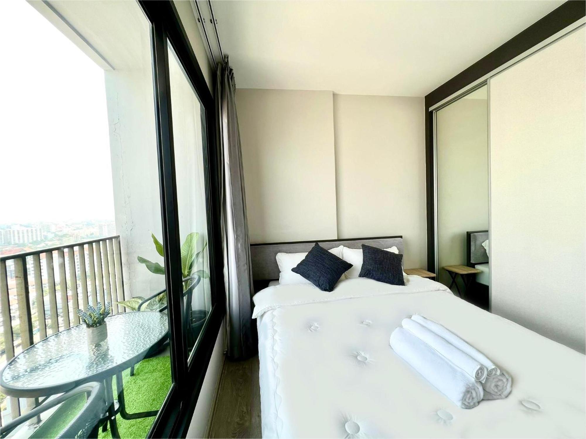 Sea View Pattaya Beach @The Base Central Pattaya Esterno foto