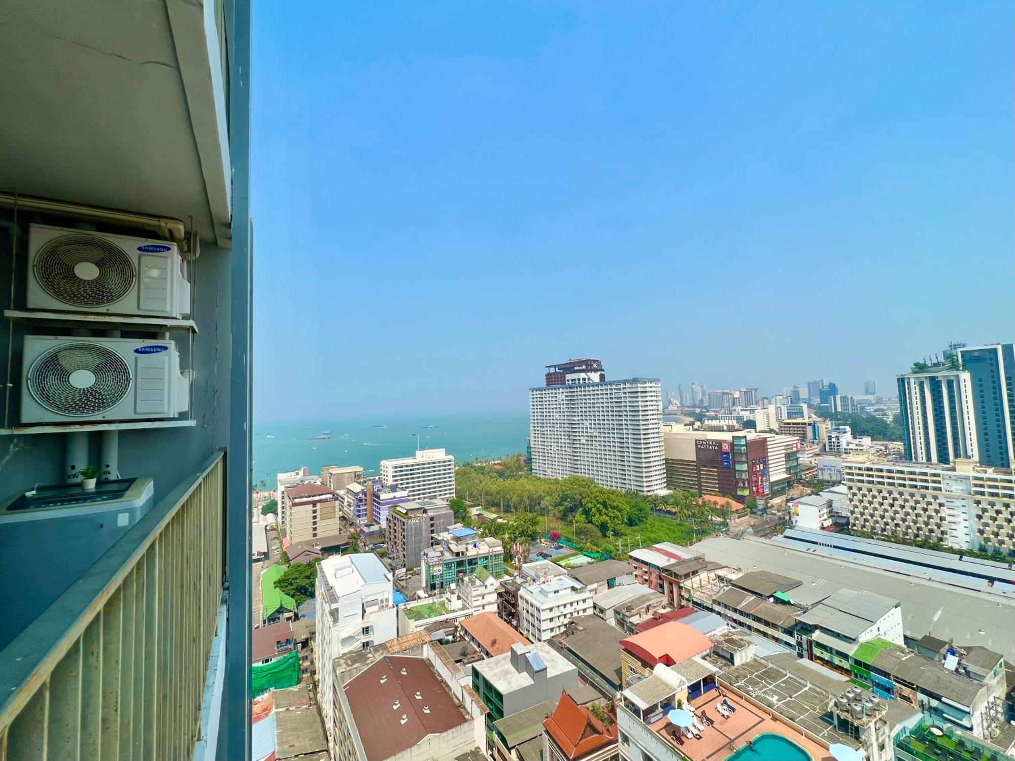 Sea View Pattaya Beach @The Base Central Pattaya Esterno foto